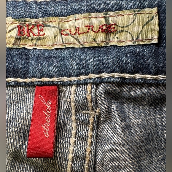 BKE Culture Cropped Capri Stretch Denim Jeans Size 31 - Picture 7 of 8
